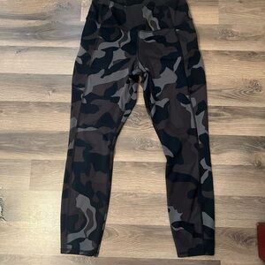Athleta Black and Gray Camouflage Leggings